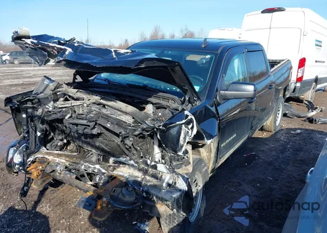 2018 Chevrolet Silverado 1500 2Lt z USA, uszkodzony, nr VIN 3GCUKREC4JG582460